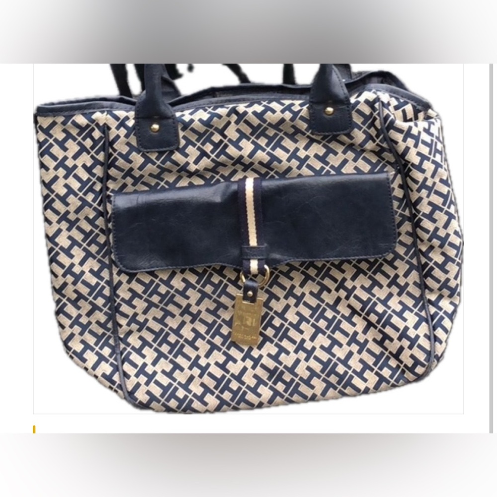 Tommy Hilfiger Totes